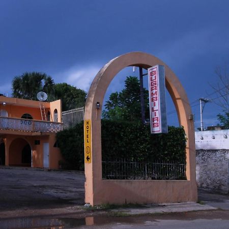 Hotel Bugambilias Ticul Esterno foto
